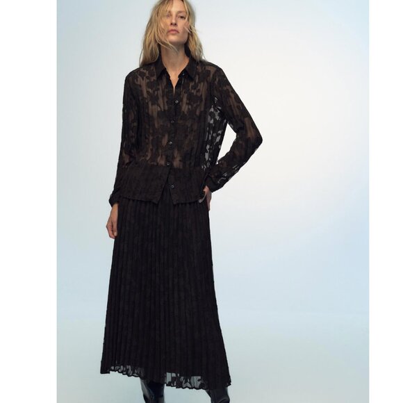 ZARA MIDI SKIRT WITH PLEATS AND DEVORE PATTERN NWT - Picture 1 of 6